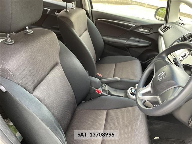 Honda FIT 2013 8921879-19