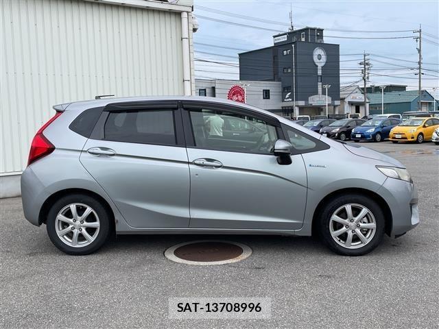 Honda FIT 2013 8921879-8