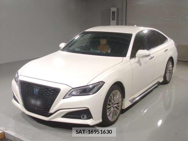 Toyota CROWN 2022 8770074-0