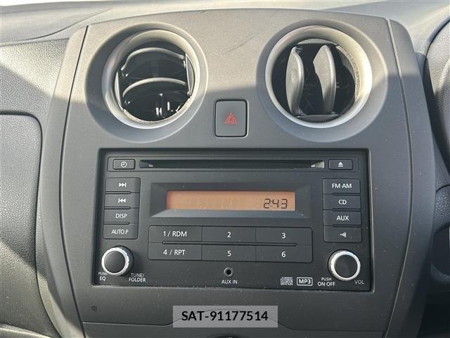 Nissan NOTE 2017 8912443-4
