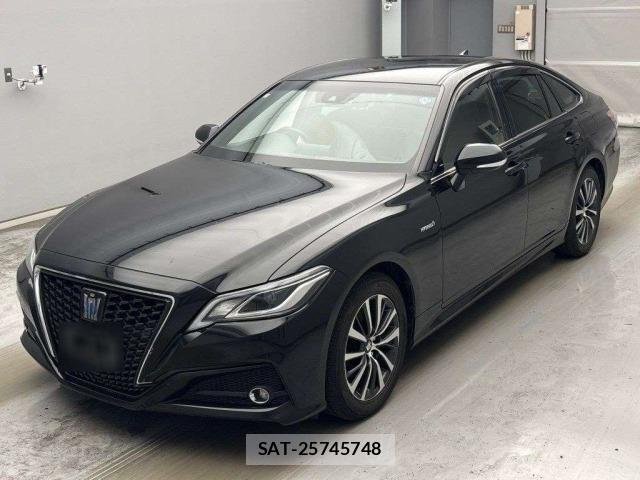 Toyota CROWN 2019 8680470-0