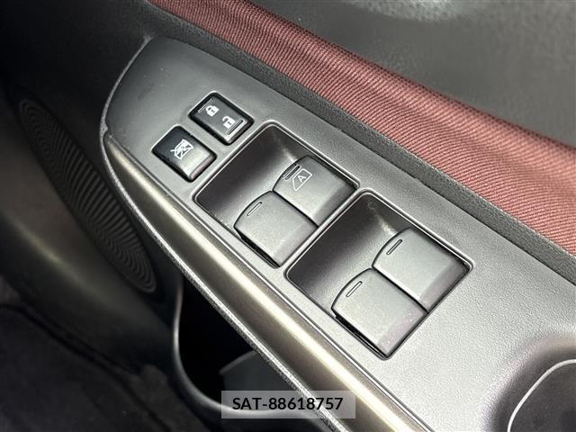 Nissan NOTE 2017 8912461-7