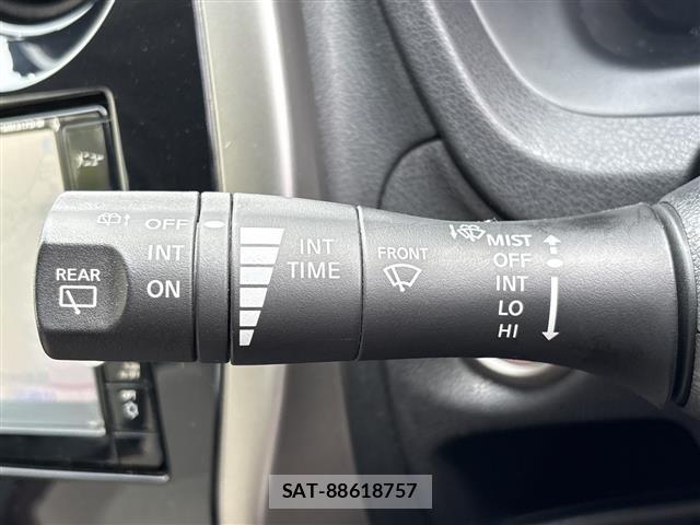 Nissan NOTE 2017 8912461-9