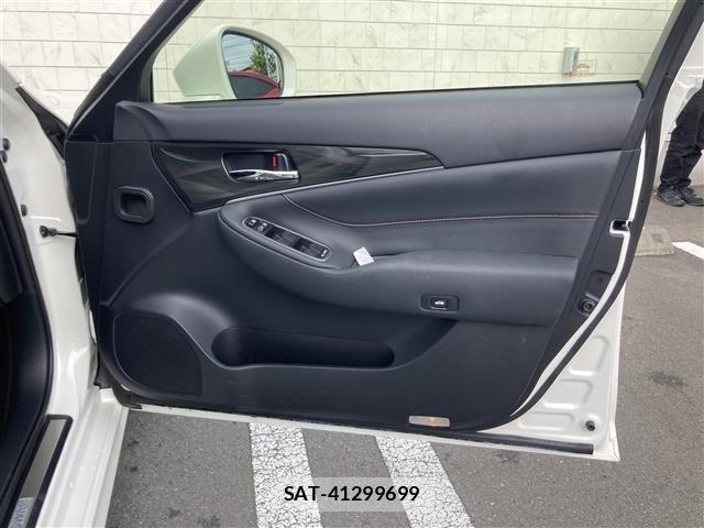 Toyota CROWN 2013 8937627-10