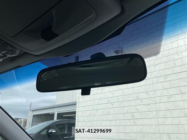 Toyota CROWN 2013 8937627-30