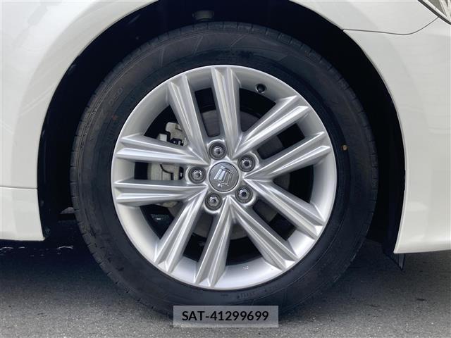 Toyota CROWN 2013 8937627-37