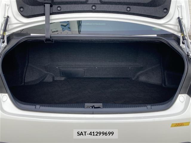 Toyota CROWN 2013 8937627-39