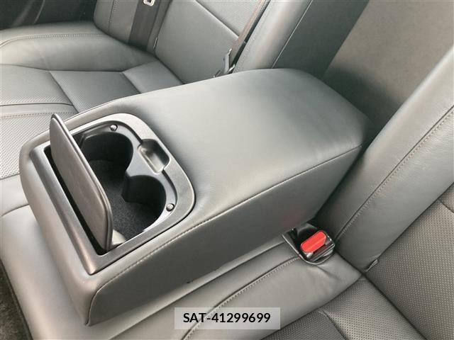 Toyota CROWN 2013 8937627-8