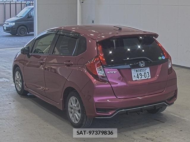 Honda FIT 2018 8722648-1