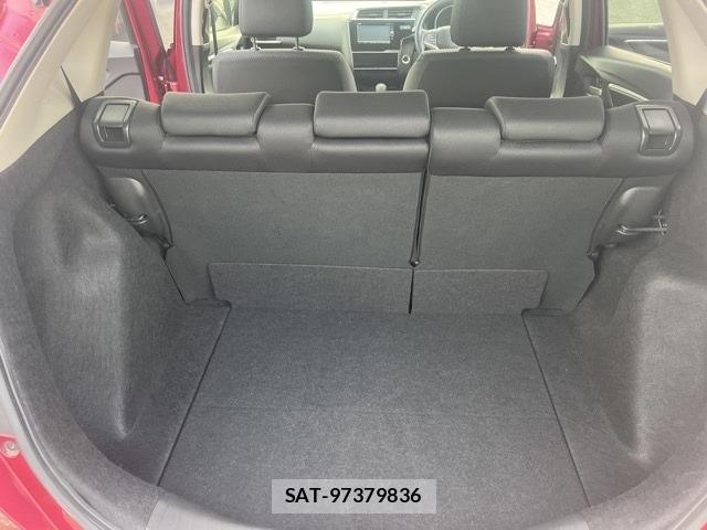 Honda FIT 2018 8722648-12