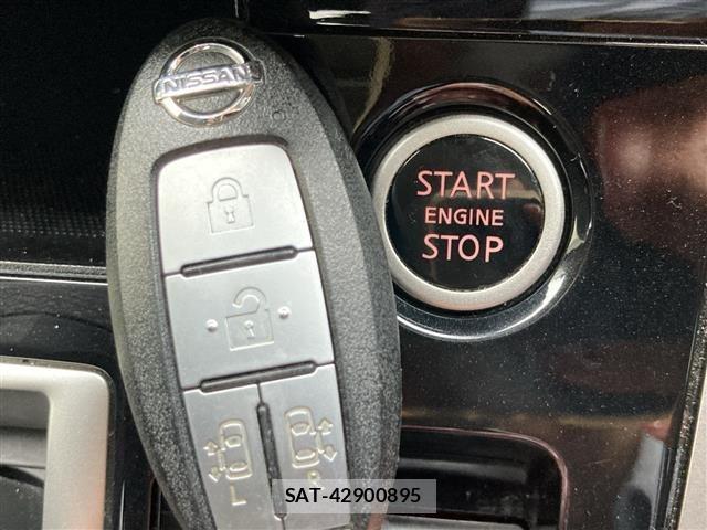 Nissan SERENA 2016 8926774-11