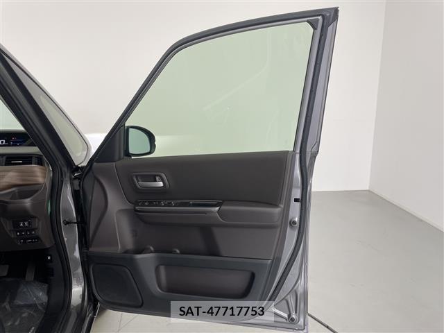 Honda FREED 2022 8684567-6