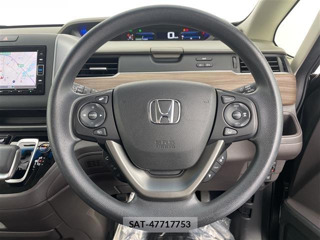 Honda FREED 2022 8684567-7
