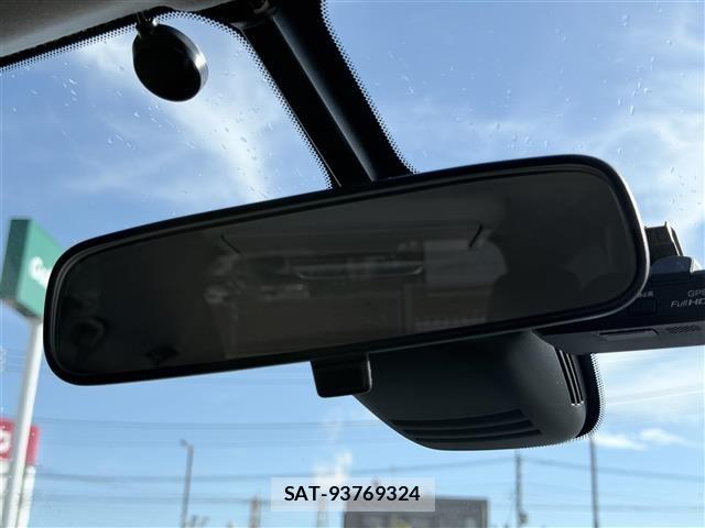 Nissan SERENA 2018 8926775-10