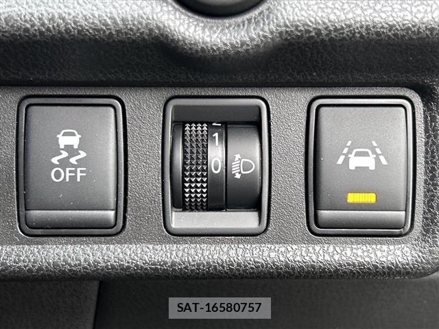 Nissan NOTE 2018 8912462-1