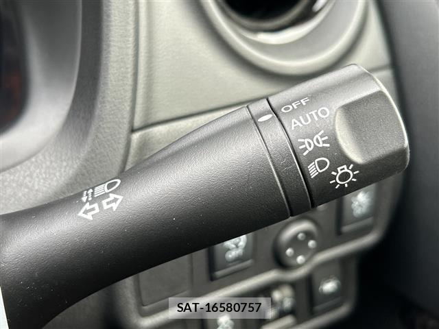 Nissan NOTE 2018 8912462-11