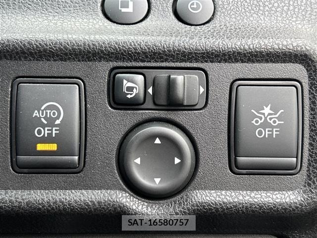Nissan NOTE 2018 8912462-3