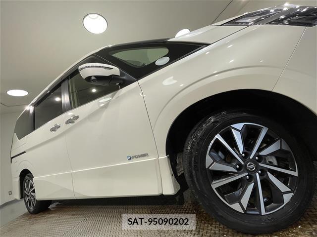 Nissan SERENA 2021 8926809-21