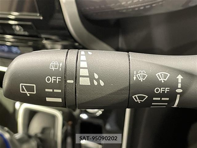 Nissan SERENA 2021 8926809-6