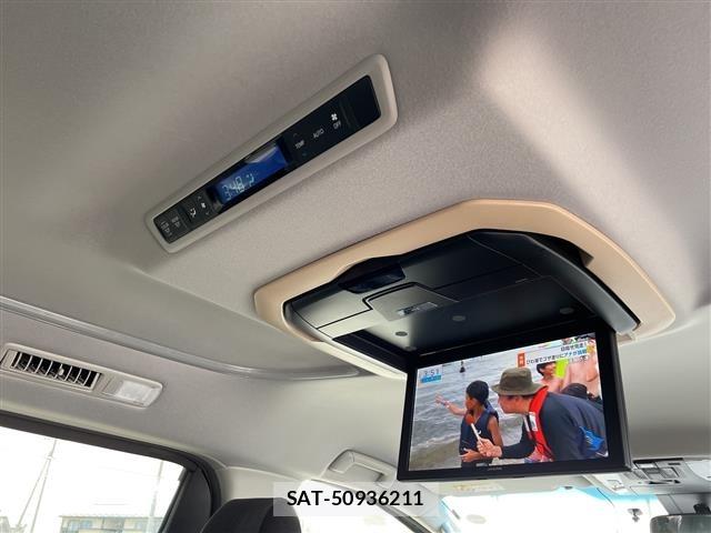 Toyota VELLFIRE 2018 8692797-15