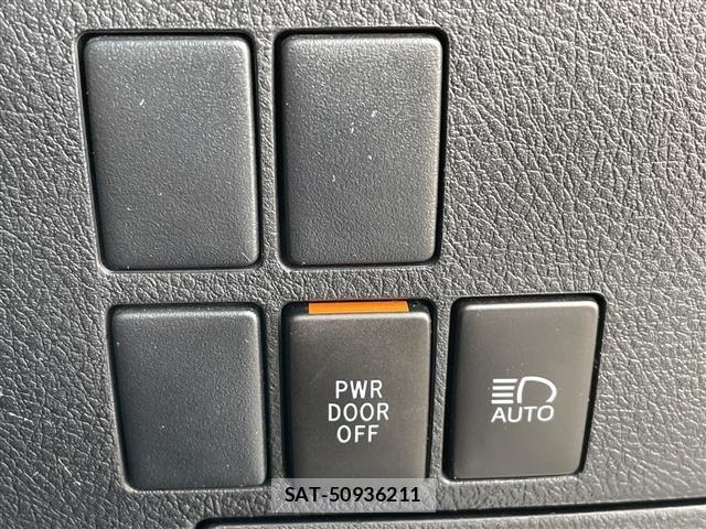 Toyota VELLFIRE 2018 8692797-19