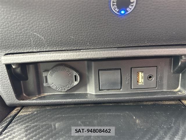 Toyota CROWN 2020 8937628-3