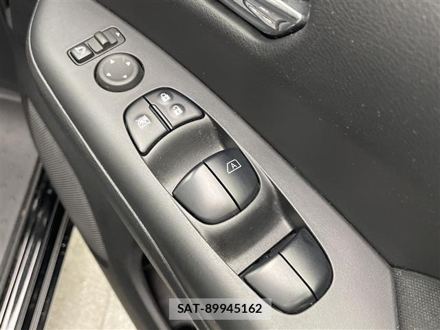 Nissan SERENA 2022 8926810-10