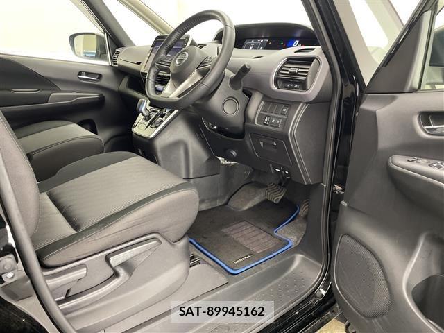 Nissan SERENA 2022 8926810-12