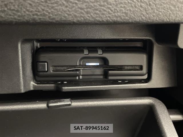 Nissan SERENA 2022 8926810-5