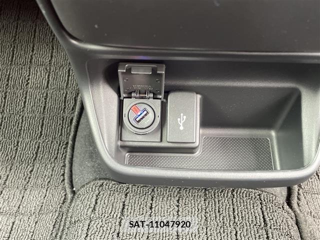Honda FREED 2023 8684577-12