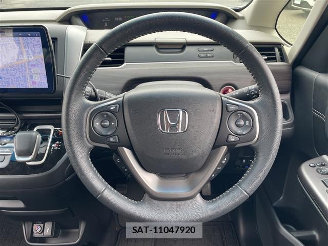 Honda FREED 2023 8684577-19
