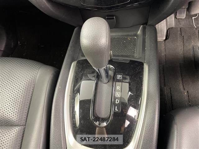 Nissan X-TRAIL 2015 8929389-18