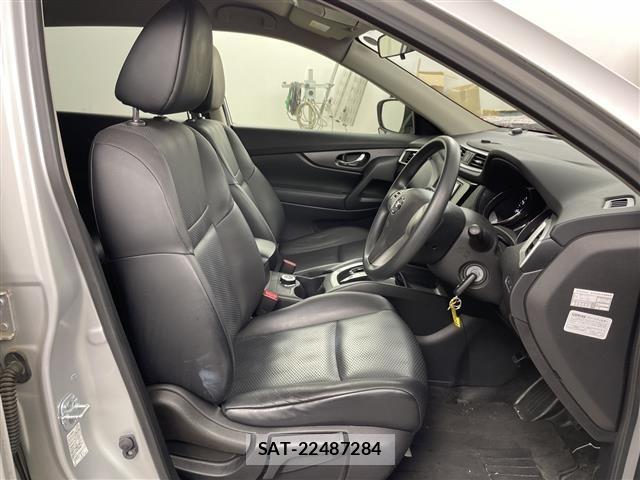 Nissan X-TRAIL 2015 8929389-2