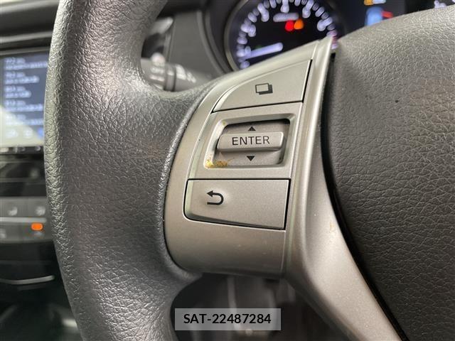 Nissan X-TRAIL 2015 8929389-21