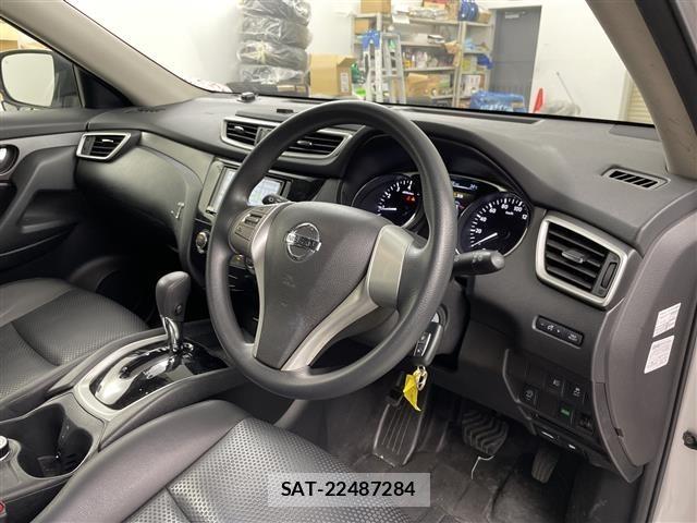 Nissan X-TRAIL 2015 8929389-4