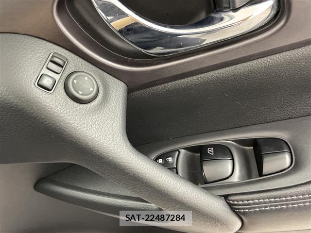 Nissan X-TRAIL 2015 8929389-7