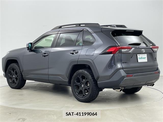 Toyota RAV4 2022 8709351-13
