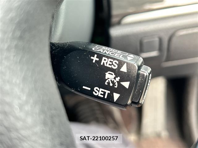 Toyota CROWN 2013 8937632-6