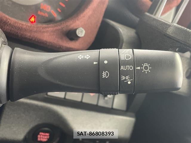 Suzuki JIMNY 2023 8932803-4
