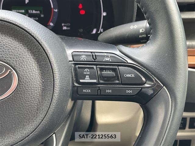 Toyota SIENTA 2022 8671530-3