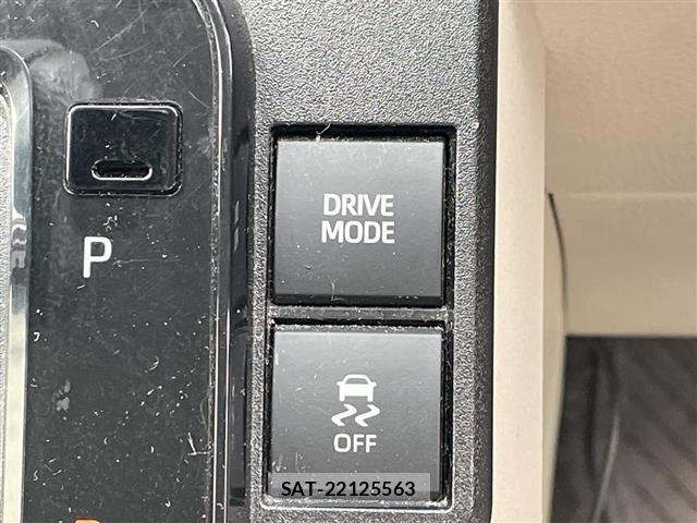 Toyota SIENTA 2022 8671530-5