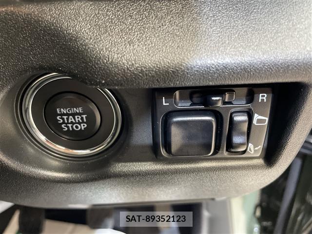 Suzuki JIMNY 2023 8932804-1