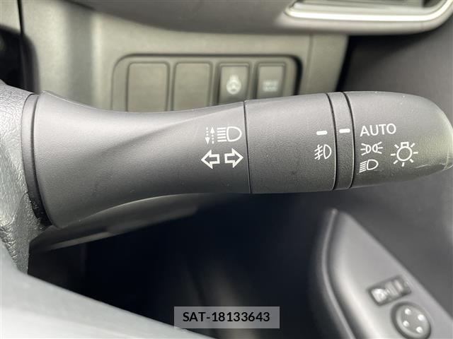 Nissan SERENA 2021 8926824-11
