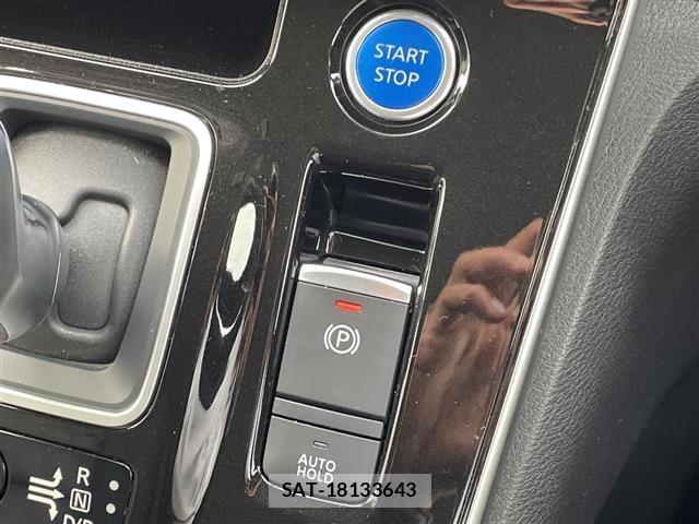 Nissan SERENA 2021 8926824-5