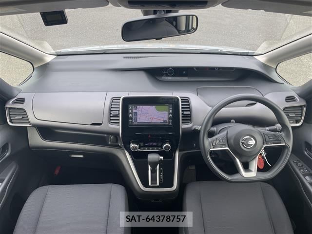 Nissan SERENA 2018 8926827-14