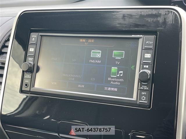 Nissan SERENA 2018 8926827-18