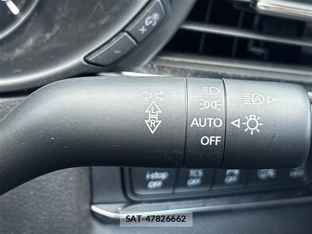 Mazda CX-30 2023 8748202-10