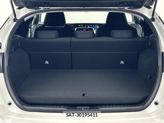 Toyota PRIUS PHV 2022 8915759-20
