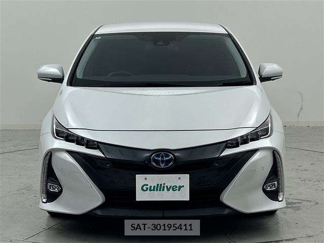 Toyota PRIUS PHV 2022 8915759-22