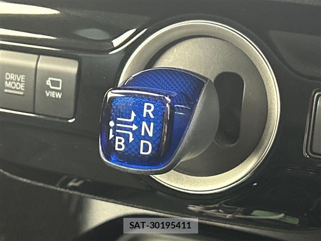 Toyota PRIUS PHV 2022 8915759-8